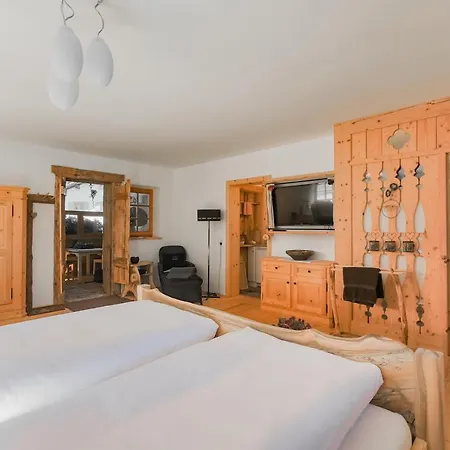 Guest house Graf 4*